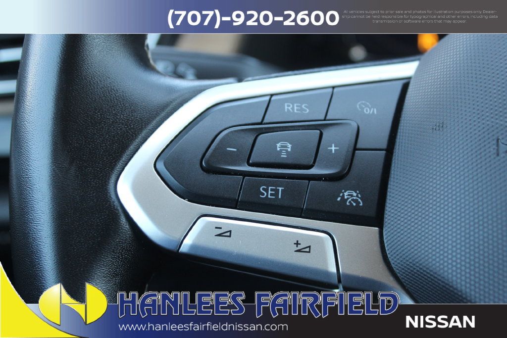 Used 2025 Volkswagen Atlas SE FWD image 29
