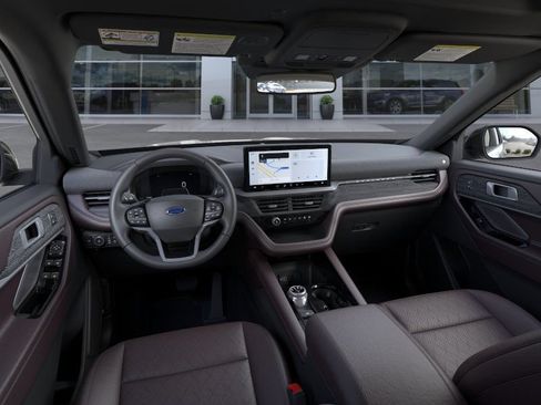New 2026 Ford Explorer Platinum RWD image 9