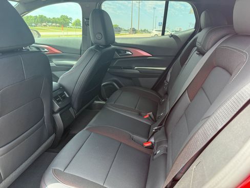 New 2025 Chevrolet Equinox EV RS image 17