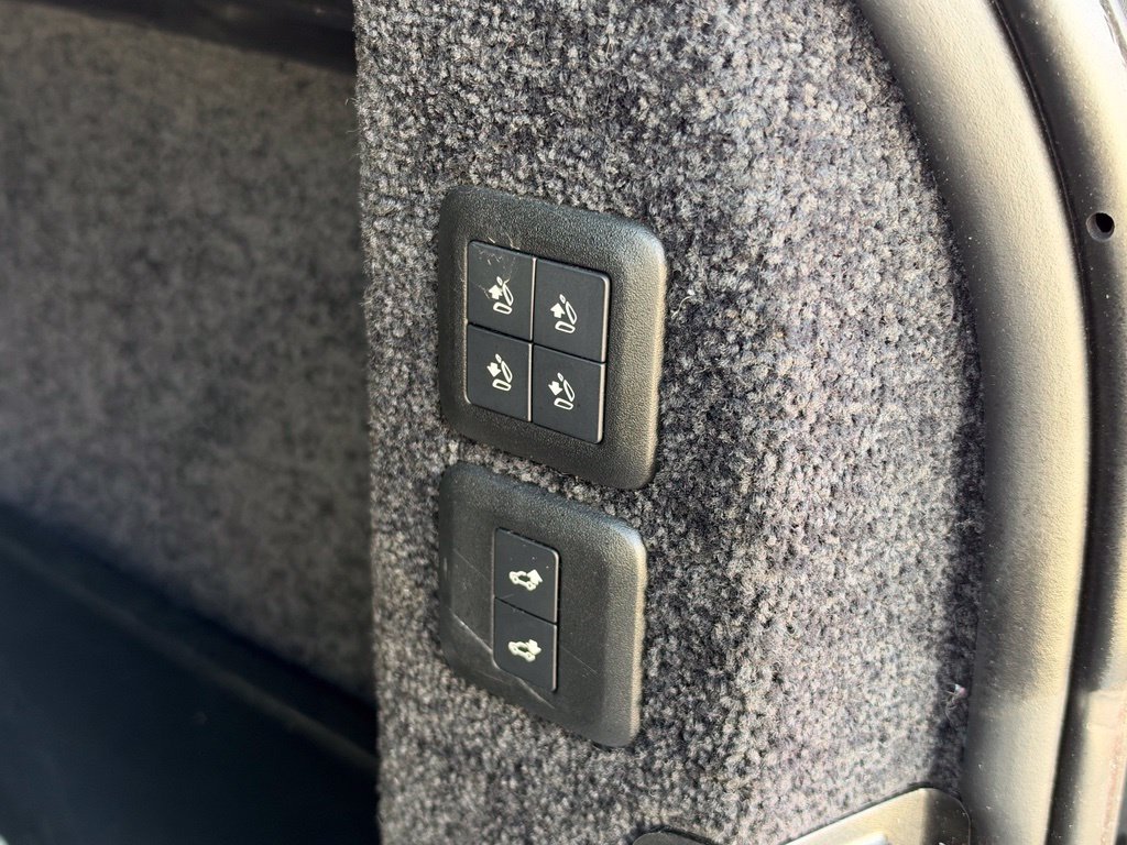 Used 2020 Land Rover Range Rover HSE AWD/4WD image 17