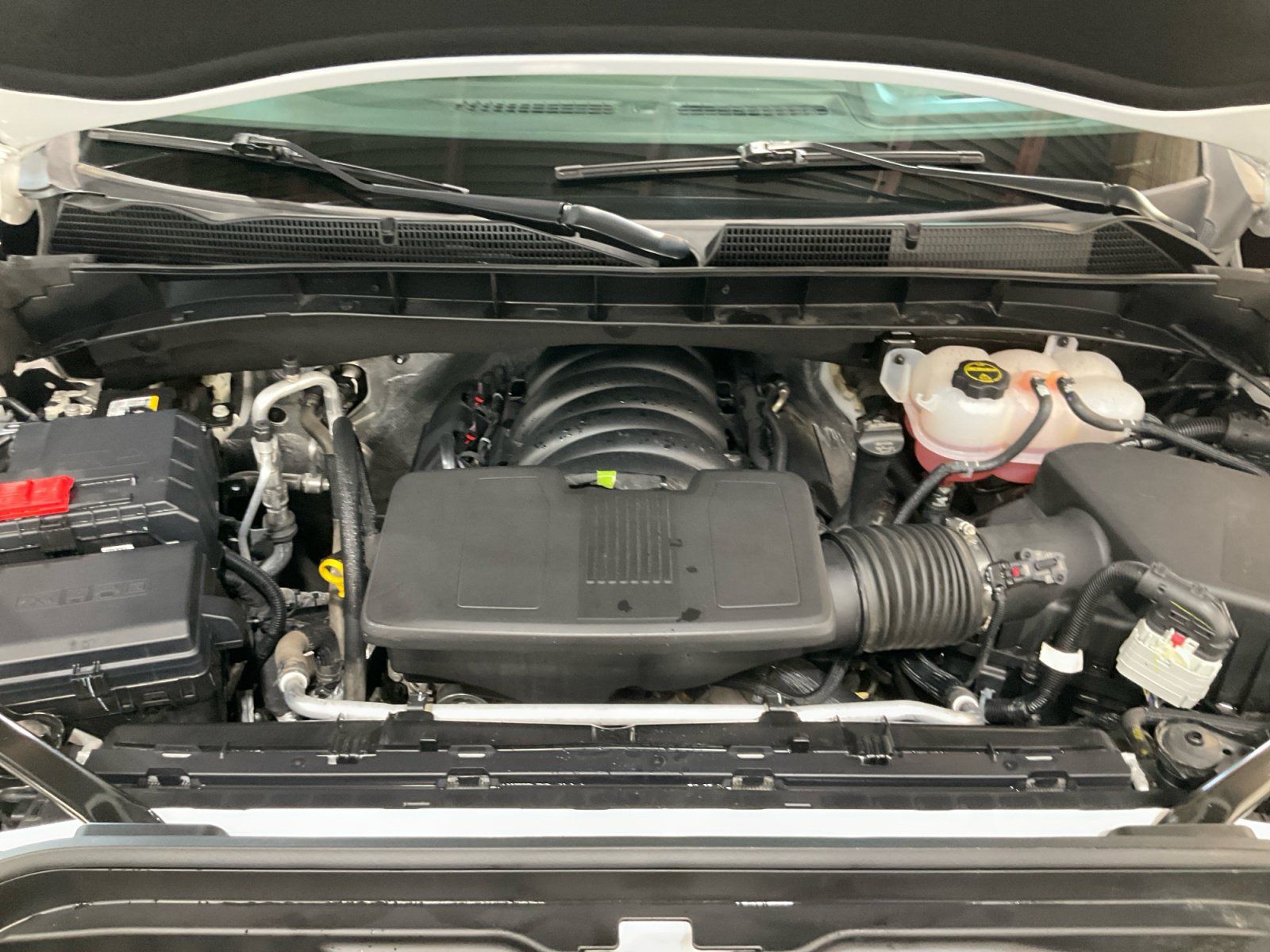 Used 2025 GMC Sierra 1500 SLT AWD/4WD image 30