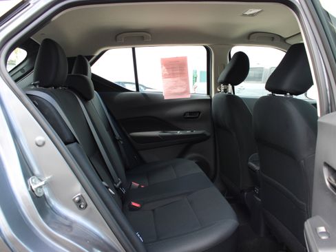 Used 2024 Nissan Kicks S FWD image 13