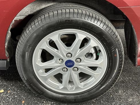 Used 2019 Ford Transit Connect XLT w/ Driver-Assist Package image 14