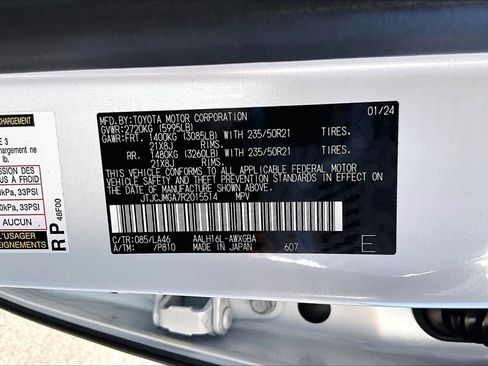 Used 2024 Lexus RX 450h Luxury w/ Convenience Package image 35