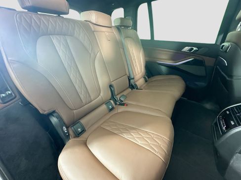 New 2026 BMW X7 M60i image 29