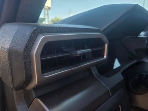 Used 2024 Toyota Tacoma SR5 AWD/4WD image 12