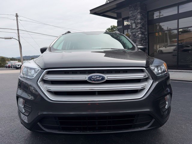 Used 2018 Ford Escape SE w/ SE Sync 3 Package AWD/4WD image 7