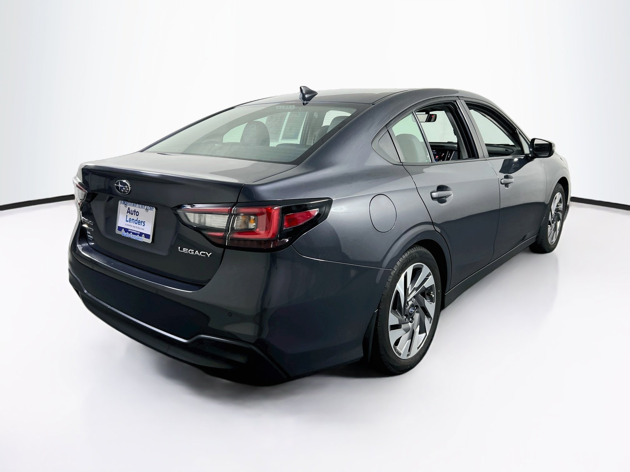 Used 2023 Subaru Legacy Limited AWD/4WD image 5