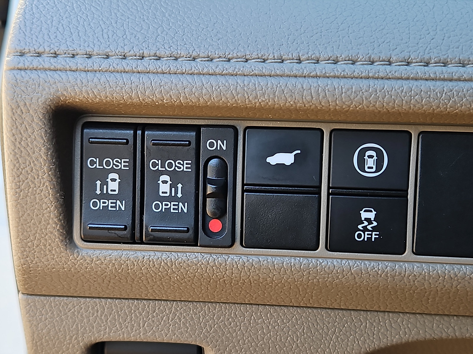 Used 2021 Honda Odyssey EX-L image 27
