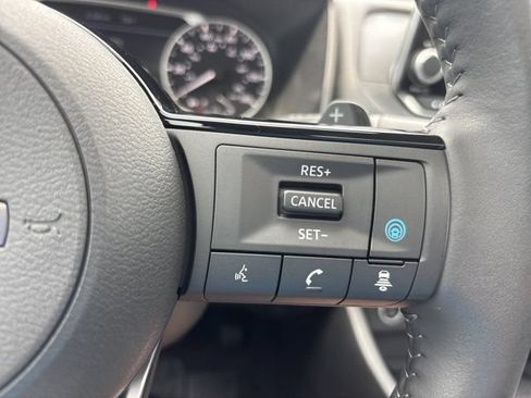Used 2023 Nissan Rogue SV w/ SV Premium Package AWD/4WD image 27