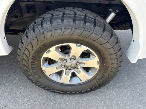 Used 2017 Ford F150 XL w/ XL Power Equipment Group AWD/4WD image 9