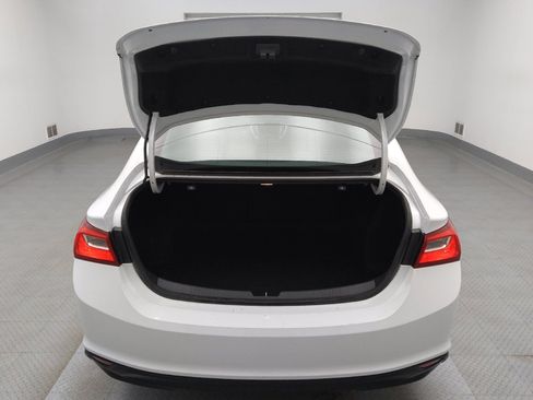 Used 2024 Chevrolet Malibu LS image 29