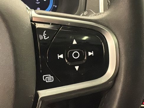 Certified 2023 Volvo XC90 B5 Core w/ Protection Package Premier image 14