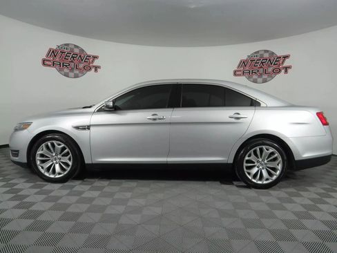 Used 2018 Ford Taurus Limited image 4