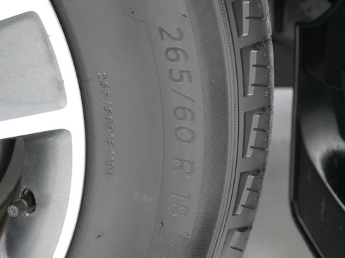 Used 2015 Ford F150 XLT w/ Equipment Group 302A Luxury image 27