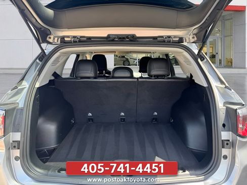 Used 2021 Jeep Compass Trailhawk AWD/4WD image 40