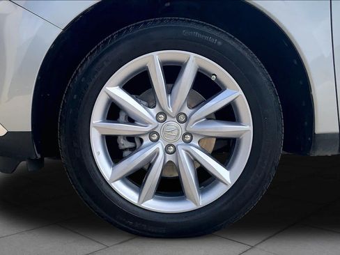 Used 2024 Acura RDX SH-AWD image 11