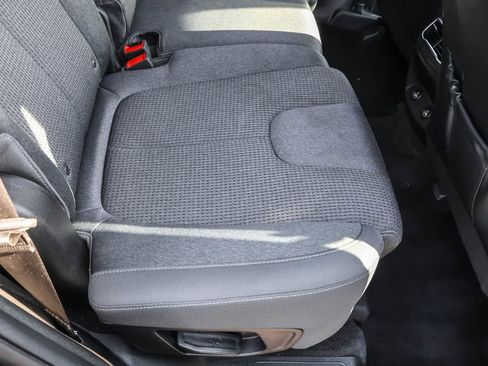 Used 2023 Hyundai Santa Fe SEL image 36