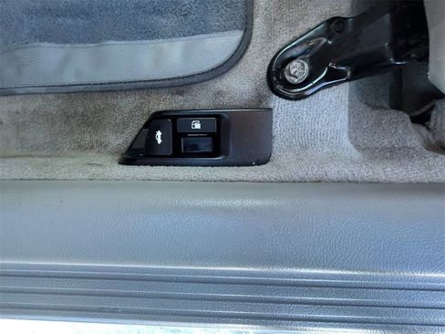 Used 2007 Toyota Camry XLE image 10