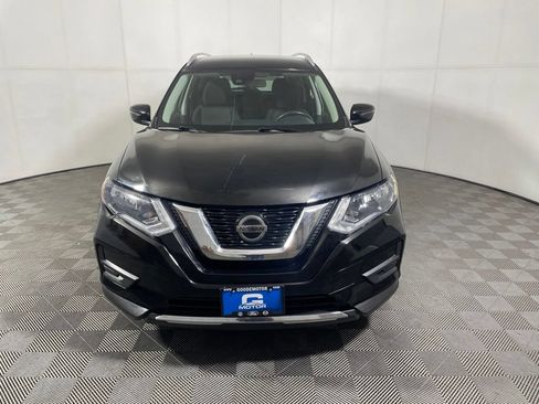 Used 2019 Nissan Rogue SV AWD/4WD image 3