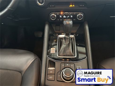 Used 2017 MAZDA CX-5 Touring w/ Preferred Equipment Package image 11