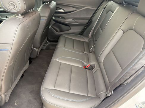 Used 2025 Buick Envista Sport Touring FWD image 12