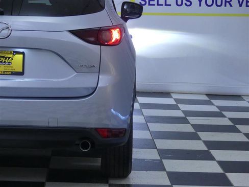 Used 2021 MAZDA CX-5 Touring image 28
