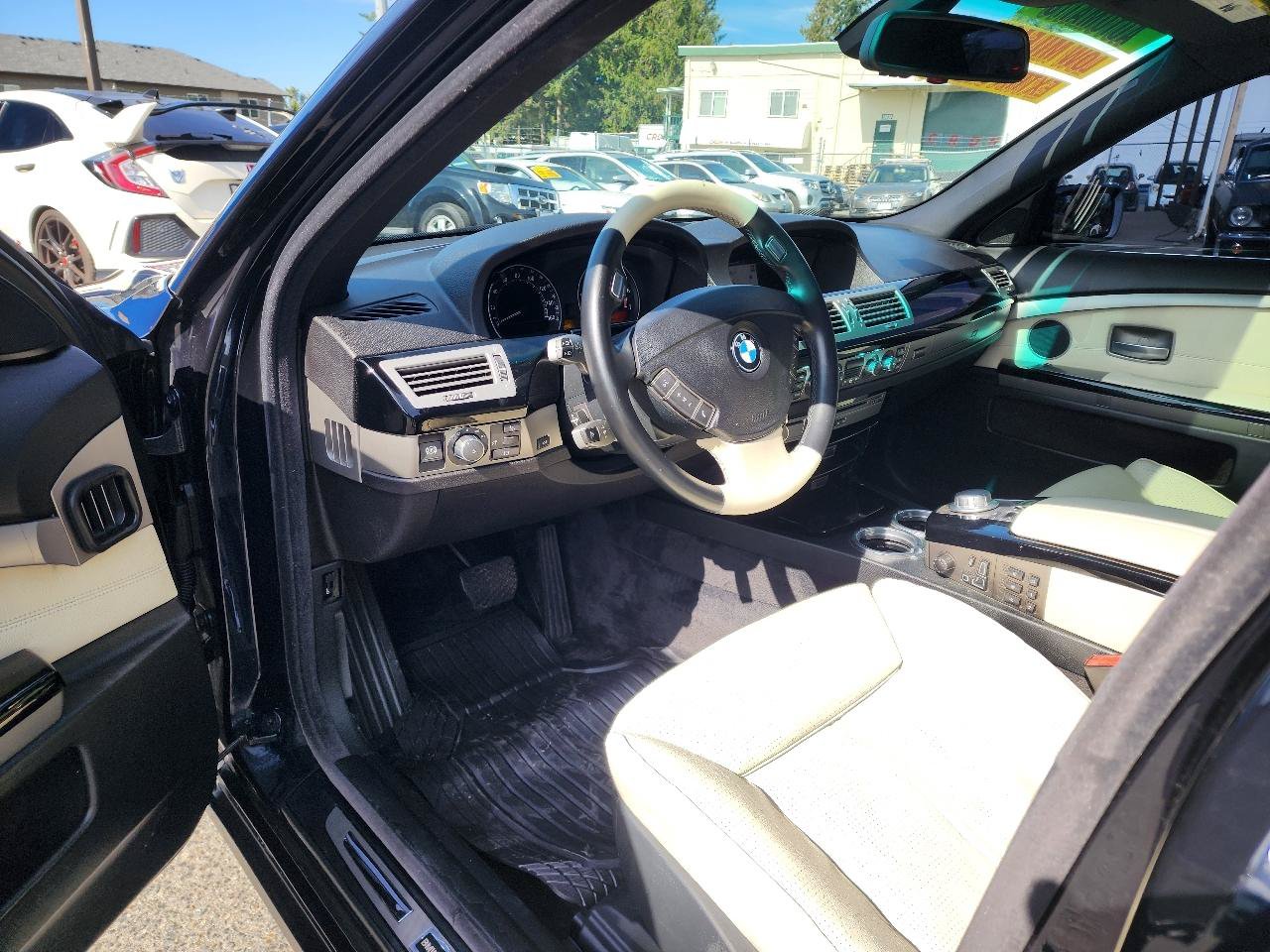 Used 2006 BMW 750Li RWD image 13