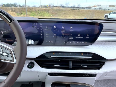 New 2026 Buick Enclave Avenir w/ Super Cruise Package image 13