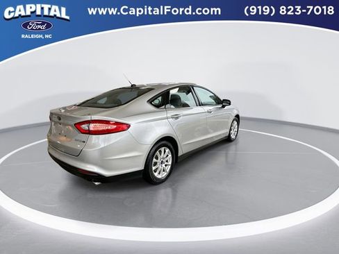 Used 2016 Ford Fusion S image 8