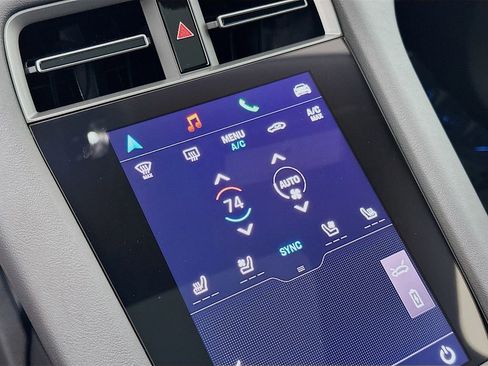 New 2025 Porsche Taycan image 18