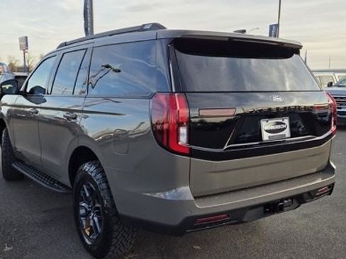 New 2026 Ford Expedition Tremor image 9