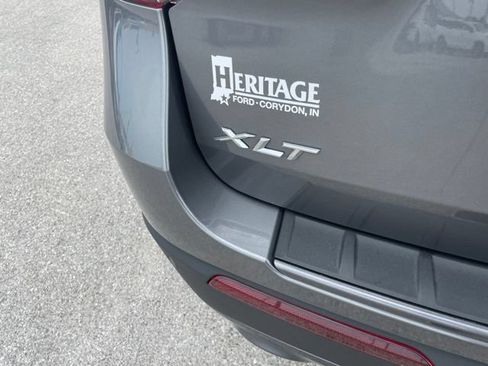 Used 2021 Ford Explorer XLT w/ Equipment Group 202A AWD/4WD image 9