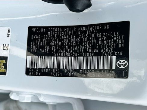 Used 2024 Toyota Corolla LE FWD image 29
