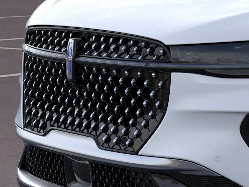New 2026 Lincoln Nautilus Premier AWD/4WD image 29