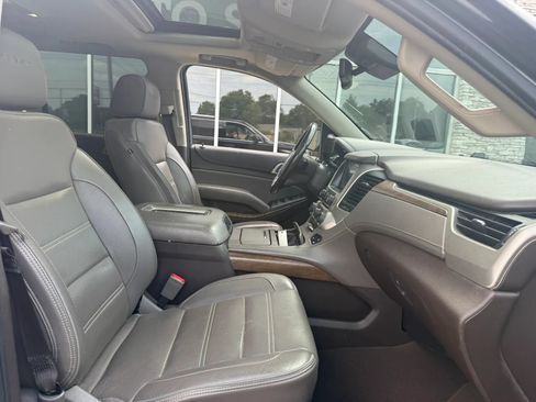Used 2020 GMC Yukon Denali w/ Denali Premium Package AWD/4WD image 15