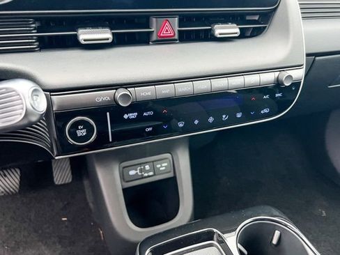 New 2026 Hyundai Ioniq 5 SE image 21