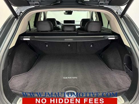 Used 2023 Genesis GV70 2.5T w/ Select Package AWD/4WD image 17