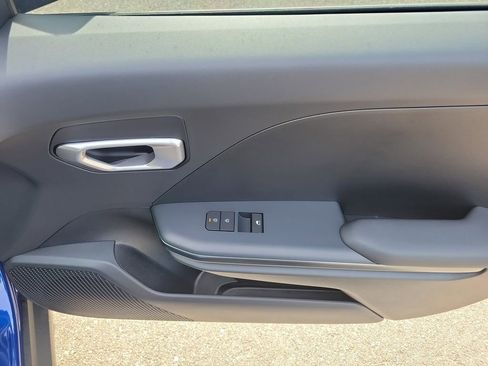 New 2026 Kia K4 LXS image 10