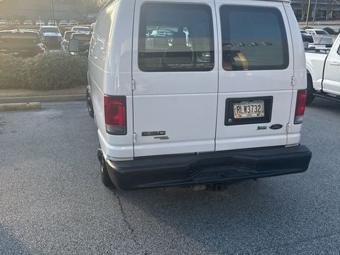 Used 2013 Ford E-150 and Econoline 150 image 5