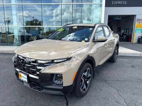 Used 2024 Hyundai Santa Cruz Limited AWD/4WD image 2
