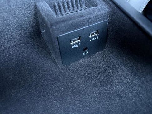 Used 2017 Audi S6 Prestige w/ Prestige Package image 25