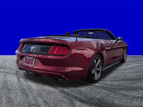 Used 2015 Ford Mustang Convertible w/ Equipment Group 051A RWD image 4