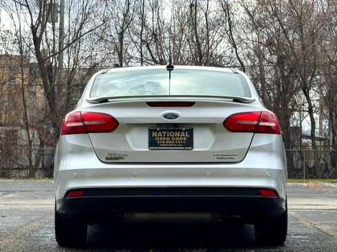 Used 2016 Ford Focus Titanium w/ Titanium Technology Package FWD image 21
