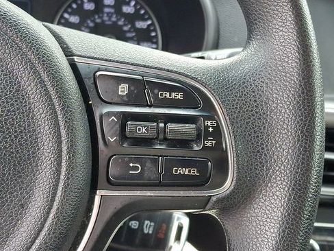 Used 2018 Kia Optima LX w/ 17" Alloy Wheels Package image 21