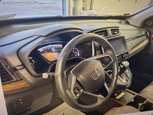 Used 2021 Honda CR-V Touring image 3