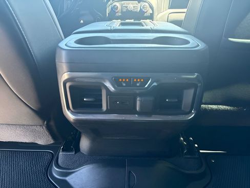 Used 2021 GMC Sierra 2500 AT4 w/ AT4 Premium Plus Package AWD/4WD image 14