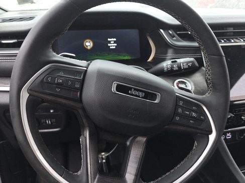 Used 2024 Jeep Grand Cherokee Limited 4xe image 6