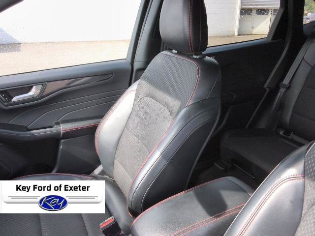 Certified 2025 Ford Escape ST-Line AWD/4WD image 25