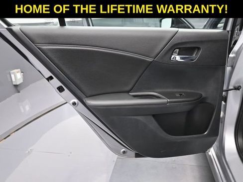 Used 2016 Honda Accord Sport image 37